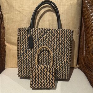 Lauren Ralph Lauren Navy and Tan Woven Tote Set